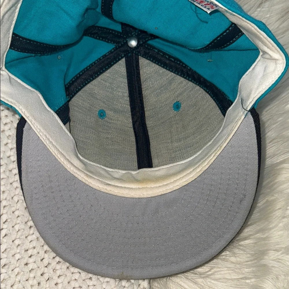 Vintage New Era Teal and Black Marlins Cap - Picture 7 of 8
